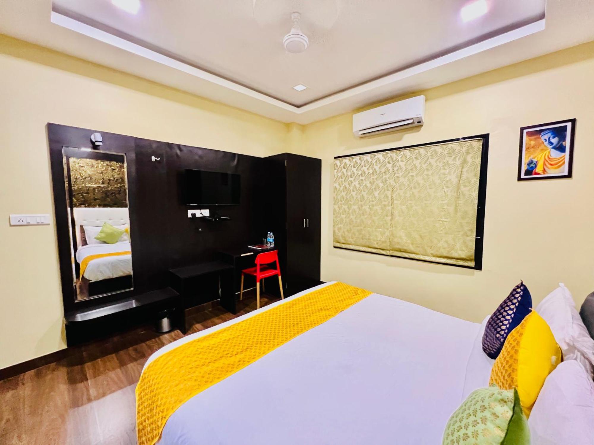 Hotel Grand Bhagwat, Udaipur Ngoại thất bức ảnh