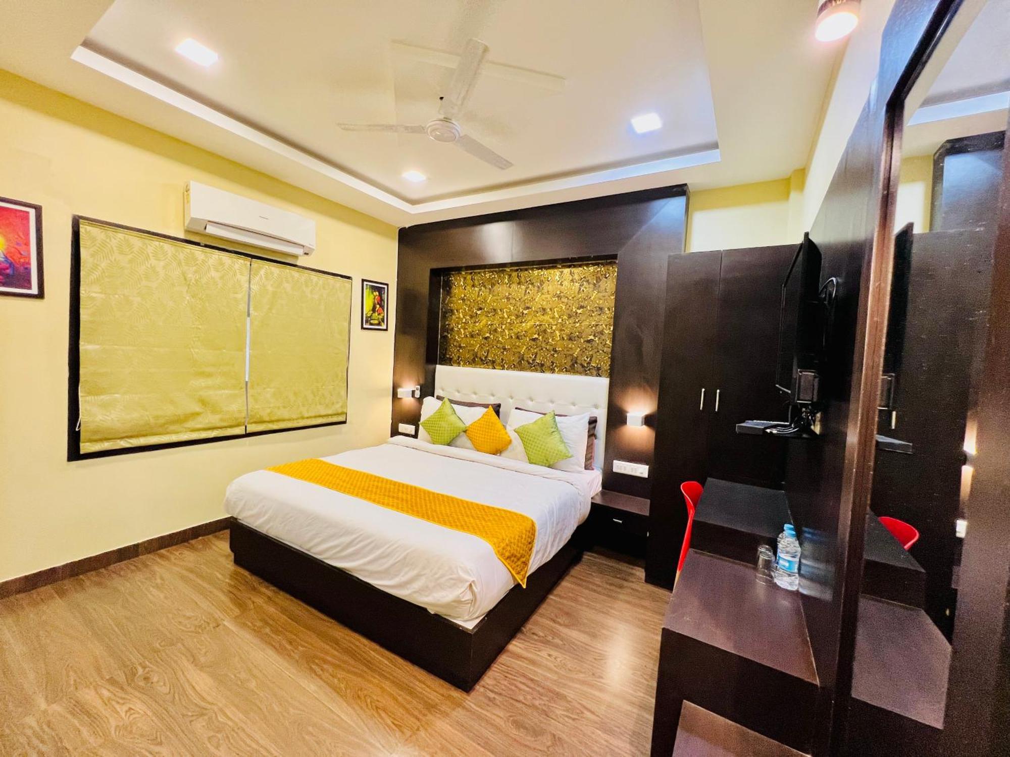 Hotel Grand Bhagwat, Udaipur Ngoại thất bức ảnh