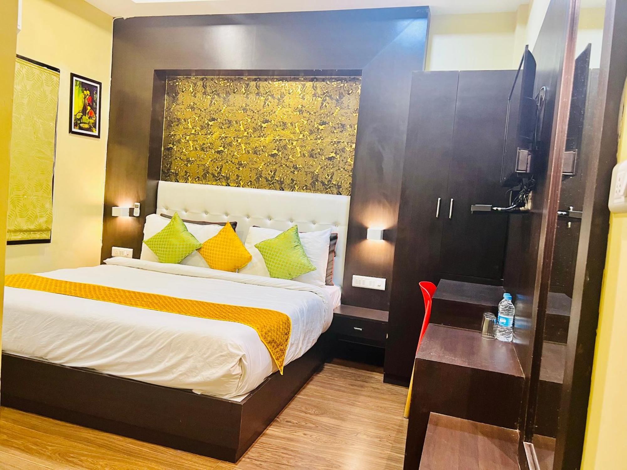 Hotel Grand Bhagwat, Udaipur Ngoại thất bức ảnh